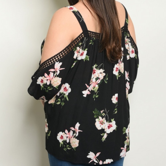 LAST 2! GIRY & FLIRTY OFF SHOULDER FLORAL TOP - Picture 2 of 7